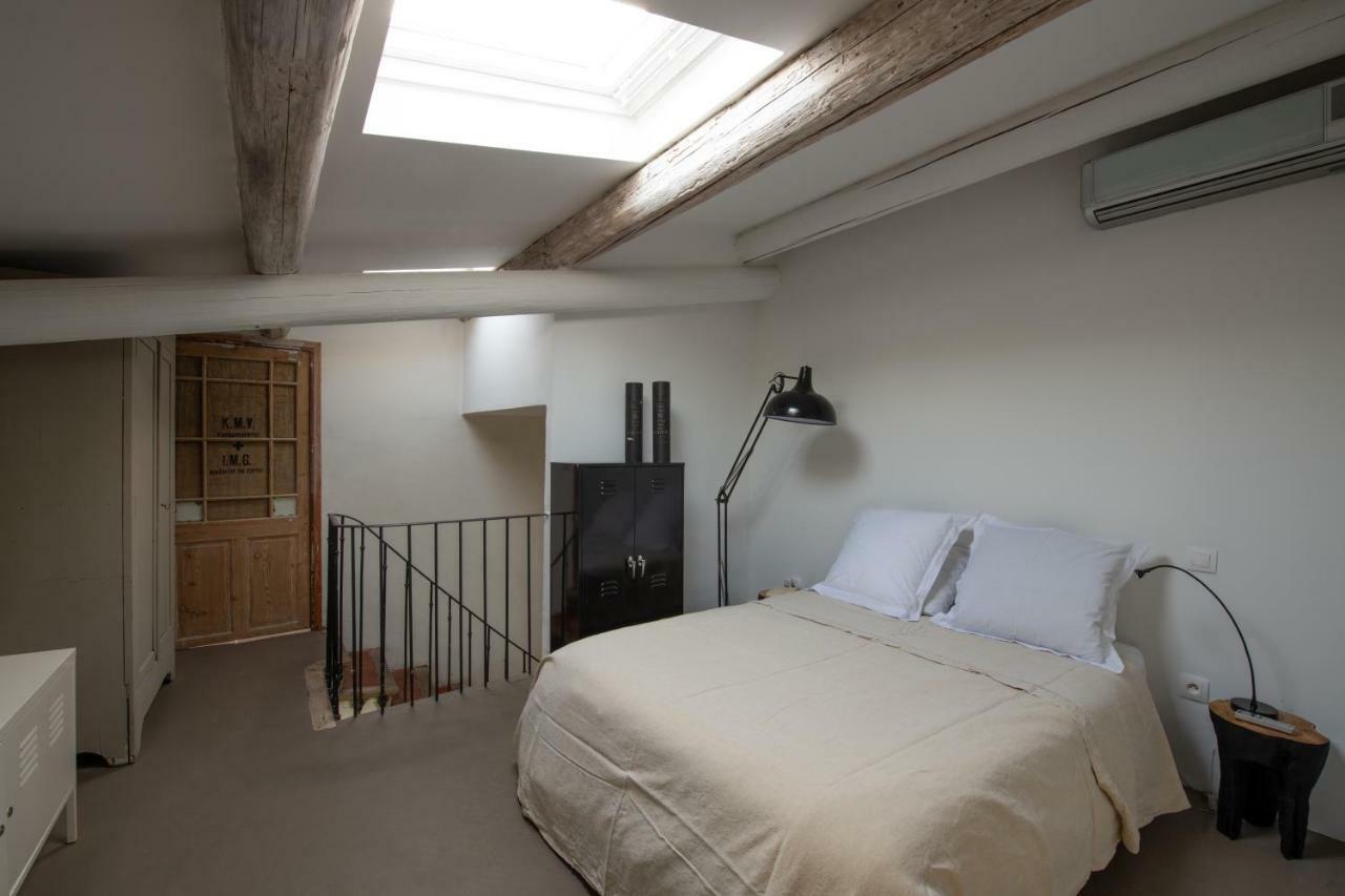 Vakantiehuis Maison Xixe Et Jardin En Intramuros Avignon